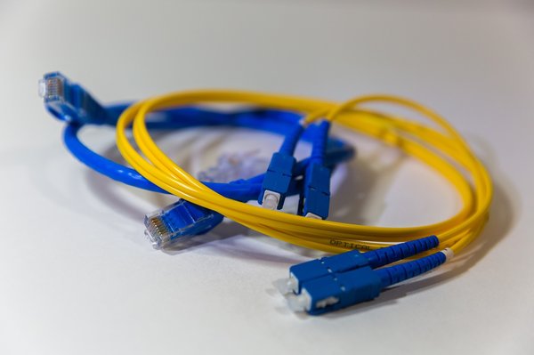Quelle différence entre câble rj45 cat 5 et 6 ? explications claires